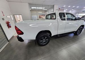 Pick-up hybride d'occasion à énergie nouvelle Hilux, véhicule électrique 1.6L, conduite à gauche/droite, autonomie étendue, certificat CEE, avec ridelles de chargement - Product Image 5