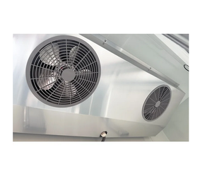 Congelador Comercial de 80” con Certificación NSF y 3 Puertas de Vidrio, Disponible en Stock |   Acero Inoxidable –8 ° De F a 0 ° F |   R290 |   Certificado por ETL y NSF - Product Image 4