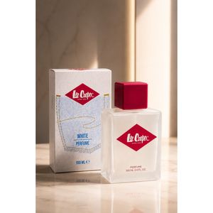 Perfume Unisex Lee Cooper, Aroma Amaderado y Floral con Notas de Fresa, Jazmín y Rosa, en Formato de Spray Líquido - Product Image 4