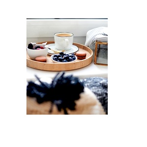 Bandeja de madera moderna de fabricación India, bandeja de madera redonda decorativa, respetuosa con el medio ambiente - Product Image 1