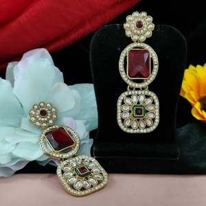 Boucles d'oreilles Fusion de travail Kundan complexes pour les filles avec des cristaux colorés vibrants nouvelle mode goutte Style fête porter des boucles d'oreilles goutte - Product Image 1