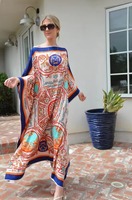 Personnalisé de haute qualité femmes rétro mode Maxi robe une épaule A-ligne conception Sexy manches courtes imprimé soie grande taille gland