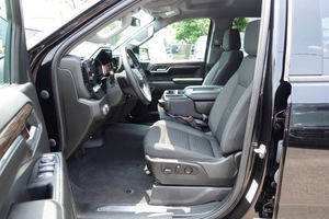 2023G-1500 Sie_rra Elevación Doble Cabina 4WD - Product Image 3