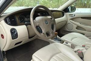 JA GU AR X-TYPE 2.5 SEDÁN 2002 USADO, VOLANTE A LA IZQUIERDA/DERECHA - Product Image 3