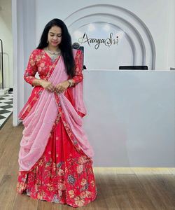 Vente en gros de Lehenga Choli pakistanais en une seule pièce pour femmes, robe brodée pour mariage, fête de mariage - Product Image 3