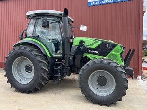 Tractor de Ruedas Usado DEUTZ FAHR 6165G de Alto Rendimiento y Gran Demanda, Motor y Caja de Cambios de 90HP - Product Image 5