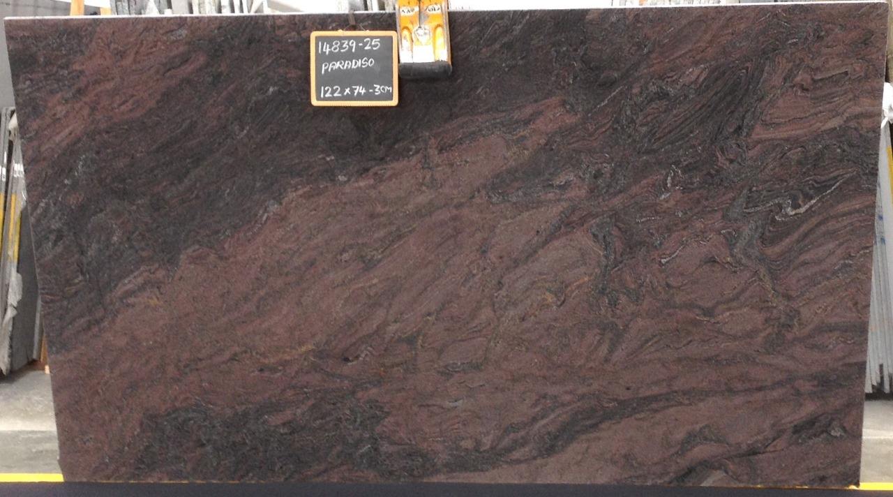 สีน้ำตาล