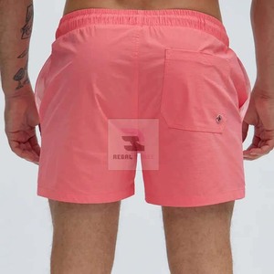 Pantalones cortos deportivos personalizados Unisex cintura elástica patrón sólido estilo casual características ecológicas bolsillos cortos para hombres al por mayor - Product Image 3