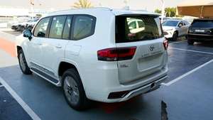 Nuevo Toyota Land Cruiser GXR 2026, 3.5L, Especificaciones GCC, Transmisión Automática Ejecutiva, Potencia 300-399 HP - Product Image 2