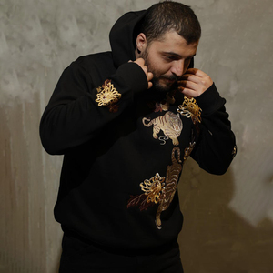 Sudadera con Capucha Bordada para Mujer, Sudadera Personalizada con Bordado, Ropa Urbana para Mujer, Sudadera Gruesa con Capucha y Marca Personalizada - Product Image 1