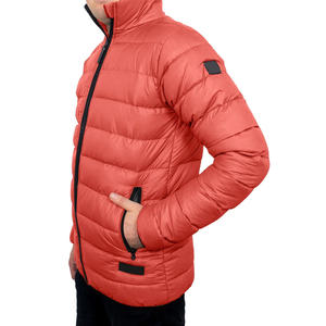 Veste bombardier matelassée à la mode pour hommes, élégante fermeture à glissière résistante à l'eau, vêtements d'hiver chauds, légers et durables, vêtements d'extérieur décontractés - Product Image 3