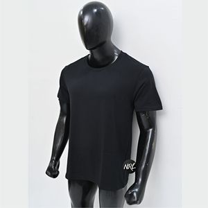 เสื้อยืดคอตตอนผู้ชายไซส์ใหญ่ แบบขายส่ง OEM สีพื้น แขนสั้น คอกลม สไตล์ลำลอง พร้อมพิมพ์ลายด้านหน้า รับออกแบบตามสั่ง - Product Image 4