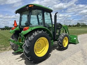 Tractor de Ruedas JOHN para D-E-E-R-E 5067E 2024 con Motor, Caja de Cambios y Bomba - 3000 kg - Product Image 5