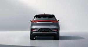 BYD Tang EV รถ SUV สำหรับครอบครัว 7 ที่นั่ง ขับเคลื่อน 4 ล้อ ระยะทางวิ่งมากกว่า 700 กม. แบตเตอรี่ 110 กิโลวัตต์ชั่วโมง มอเตอร์ 200-250 กิโลวัตต์ - Product Image 2