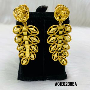 New Trend Fashionable Stylish Short Necklace Set With Earrings & Rings 18K Gold Plated One Gram Jewellery for Women - Product Image 3