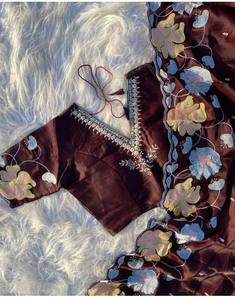 ผ้าส่าหรีผ้าไหมดีไซน์สวยพร้อมด้ายปักทำงานกับเสื้อทำงานมือส่าหรีสวมใส่สำหรับงานแต่งงานส่าหรีนักออกแบบงานปาร์ตี้ - Product Image 4