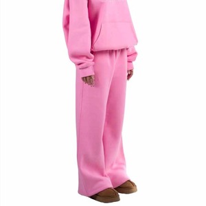 Combinaison de sport unisexe de haute qualité avec pantalon de survêtement avec logo personnalisé pour les activités de plein air - Product Image 3