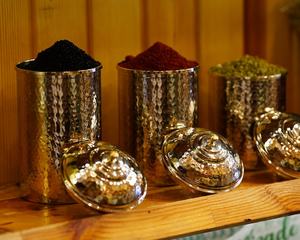 Récipient à épices vintage en cuivre forgé à la main en cuivre véritable pots à épices modernes pots à épices conteneurs en cuivre ancienne cuisine décorative - Product Image 4