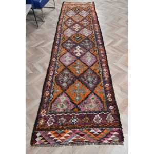 พรมขนาด 2.8x10.7 ฟุต, พรมวินเทจตุรกี, พรมขนสัตว์ลายสัตว์สีแดง - Product Image 1