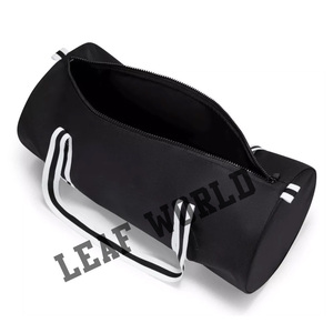 Bolsa de equipo personalizada con nombres y números de jugadores Bolsas deportivas de fútbol con logotipo de equipo y números de jugadores Bolsas deportivas de lona de rugby - Product Image 3