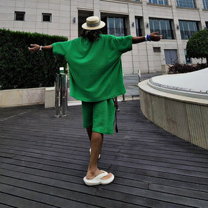 Set estivo di abbigliamento sportivo da uomo di alta strada t-shirt a manica corta e pantaloncini sportivi abiti firmati Casual traspiranti e traspiranti - Product Image 2