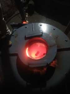 Four à creuset pour la fusion de l'aluminium, capacité de 350 kg, alimentation au gaz FCC, prix abordable - Product Image 6