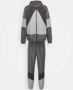 Venta al por mayor de sudaderas con capucha y logotipo personalizado de marca privada chándales de algodón transpirable para hombres - Product Image 1