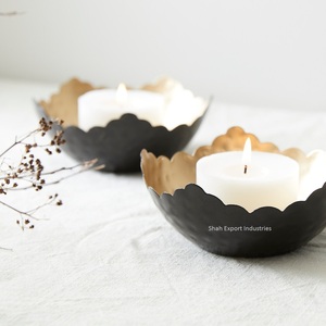 Tazón de vela de hierro martillado de diseño atractivo para luces de hogar y boda, cuencos de vela de Metal con acabado dorado decorado - Product Image 5