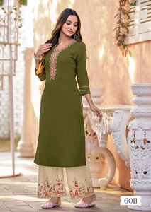 La última Parte superior pesada de rayón hecha a mano y bordada Con parte inferior con estampado de rayón - Product Image 5