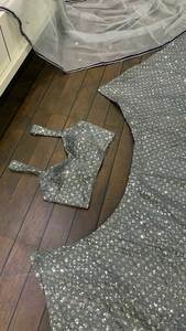 Make Feel Regal cette saison des fêtes dans notre superbe lehenga choli dupattas léger est orné de fil de travail complexe - Product Image 6