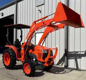 Tracteur agricole compact Kubota L2501 24,8 CV 4 roues motrices, moteur diesel D1703, tracteur utilitaire agricole - Product Image 1