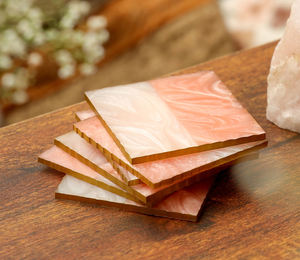 Ensemble de 4 sous-verres en bois de résine prêts pour l'exportation Cadeau en gros pour la maison, le restaurant, le bureau, le thé et le café Tapis et tampons pour toutes les occasions - Product Image 6