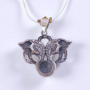 Colgante de plata de alta calidad con diseño de elefante de piedras preciosas naturales lisas Colgantes de encanto Premium - Product Image 2