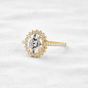 แหวนเพชรทรงรี 15 กะรัต เพชรเพาะเลี้ยงในห้องปฏิบัติการ ประดับเพชรแบบพาเว่ แหวนเพชรทรงรีแบบฮาโล ของขวัญวันครบรอบแต่งงานสำหรับผู้หญิง - Product Image 2