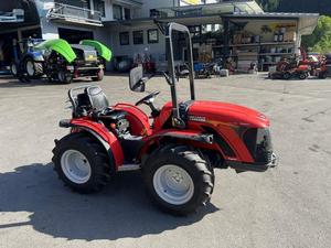 Free Shipping Antonios Carraros Tigre 3800 26 HP 1.05 Ton 4WD Compact Utility Tractor EPA/CE Approved - Product Image 2