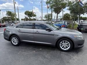 Precio bajo, Ford Taurus SE 2013, auto usado en venta - Product Image 5