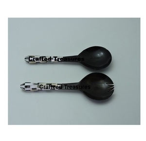 Serveur à salade en corne naturelle de qualité supérieure avec poignée vadrouille à l'aspect attrayant ustensiles de cuisine personnalisés outils de service à salade - Product Image 1