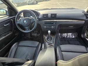 Voiture d'occasion de qualité abordable, BMW Série 1 135i 2008, conduite à gauche - Product Image 4