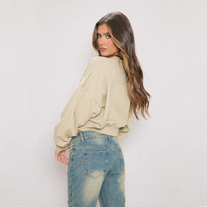 Sweat à capuche court à la mode pour dames Fabricant OEM/ODM pour vêtements de marque privée - Product Image 4