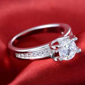 Anillo de diamante redondo de Plata de Ley 925 clásico de suministro directo de fábrica para propuesta de regalo o aniversario disponible para precio de exportación - Product Image 6