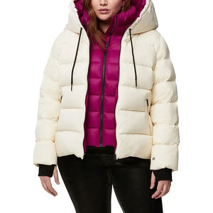 Chaquetas cortas de burbujas para mujer Chaquetas cálidas de burbujas de invierno Premium Venta al por mayor Chaquetas acolchadas de material de nailon más vendidas de Pakistán - Product Image 6
