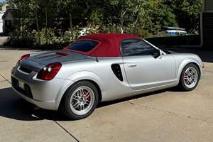 Usado, 2002, para MR2 Spyder, Volante a la Izquierda - Product Image 4