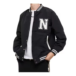 Blouson bomber universitaire en chenille brodé pour homme, nouvelle arrivée OEM, créez votre propre style de veste avec logo personnalisé - Product Image 3
