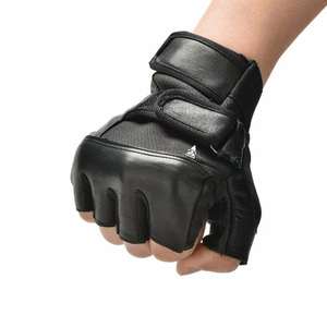 Guantes de levantamiento de pesas para gimnasio, venta al por mayor, guantes de levantamiento de pesas de medio dedo personalizados de la mejor calidad para ropa deportiva - Product Image 4