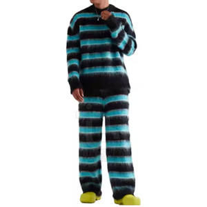 Pantalones de chándal de mohair para uso al aire libre con logotipo personalizado, ropa deportiva personalizada para hombre, pantalones de chándal para hombre - Product Image 2