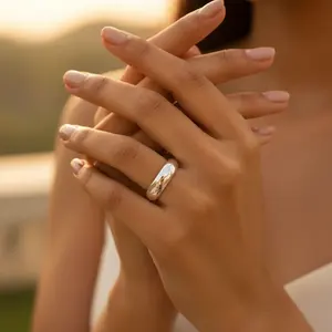 แหวนเงินแท้ 925 ดีไซน์คลื่น เรียบหรู สำหรับผู้หญิง - Product Image 2