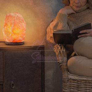 Lámpara de Sal del Himalaya Tallada de Primera Calidad, Estilo Amor, 6-8 kg, Luz Nocturna Relajante, Cable Eléctrico, Bombilla, Hecho en Pakistán, Personalizable - Product Image 3