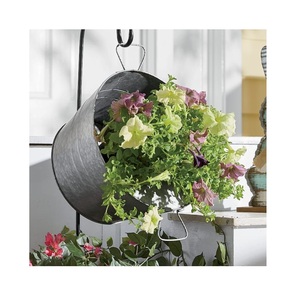 Bañera de maceta galvanizada de estilo antiguo para un aspecto rústico de granja en arreglos de decoración de jardín al aire libre - Product Image 6