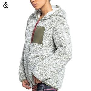 Nouvelles vestes Sherpa pour femmes Veste polaire Sherpa respirante d'hiver légère pour femmes - Product Image 3