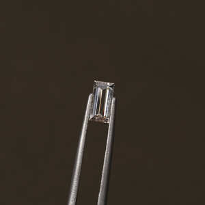 หินทรงหลวมได้รับการรับรองจาก COLOUR ถึง1.00กะรัตสำหรับใช้ในห้องปฏิบัติการ - Product Image 2